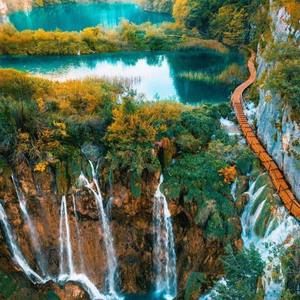 Meet your Posher, Regay